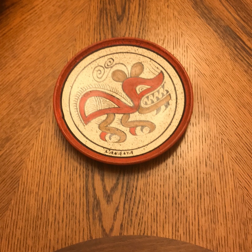 Decorative dish. Panama.